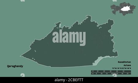 Forme de QaragHandy, région du Kazakhstan, avec sa capitale isolée sur fond solide. Échelle de distance, aperçu de la région et libellés. Élévation de couleur Banque D'Images