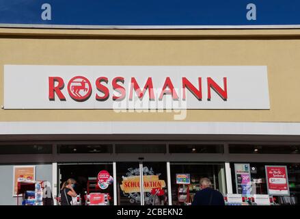 Pharmacie Rossmann, Spandau, Berlin, Allemagne Banque D'Images