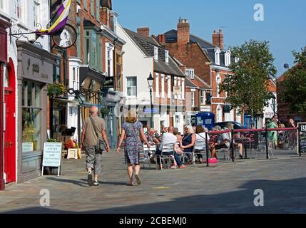 Wednesday Market, une place dans la ville de Beverley, East Yorkshire, Angleterre Royaume-Uni Banque D'Images