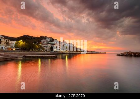 Le village Agios Kirikos Ikaria island en Grèce. Banque D'Images