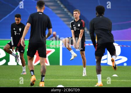 Lisbonne, Portugal. 13 août 2020. Firo Champions League: 08/13/2020 FC Bayern Munich formation Thomas MUELLER (MULLER, FC Bayern Munich), formation finale FC Bayern Munich. Formation finale FC Bayern Munich. FOOTBALL CHAMPIONS LEAGUE SAISON 2019/2020 QUART DE FINALE, FC BARCELONA-FC BAYERN MUENCHEN PHOTO: Frank Hoermann/SVEN SIMON/Pool/via/firosportphoto pour les buts journalistiques seulement! Réservé à un usage éditorial ! Agences de presse nationales et internationales PAS DE REVENTE! | utilisation dans le monde crédit: dpa/Alay Live News Banque D'Images