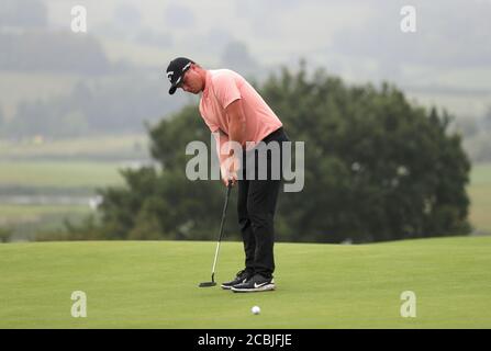 Callum Shinkwin d'Angleterre pendant la deuxième journée du Celtic Classic au Celtic Manor Resort. Banque D'Images