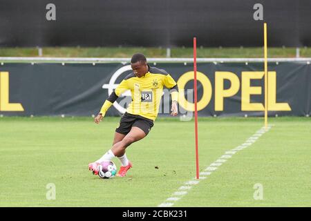 Bad Ragaz, Suisse. 14 août 2020. Youssoufa Moukoko beim formation der ersten Mannschaft von Borussia Dortmund à Bad Ragaz. Die Borussen verbringen Banque D'Images