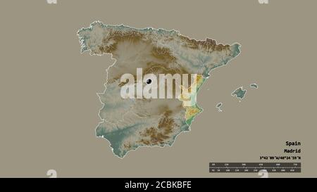 Forme désaturée de l'Espagne avec sa capitale, principale division régionale et la zone séparée de Comunidad Valenciana. Étiquettes. Carte topographique de relief. Réf. 3D Banque D'Images