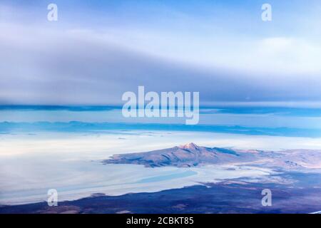 Vue sur les salins, Salar de Uyuni, Antiplano du Sud, Bolivie, Amérique du Sud
