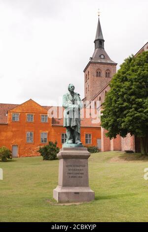 Statue de Hans Christian Andersen, Parc d'Andersens, Cathédrale d'Odense, Odense, Danemark Banque D'Images