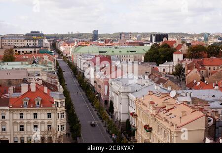 Paysage urbain grand angle, Vilnius, Estonie Banque D'Images