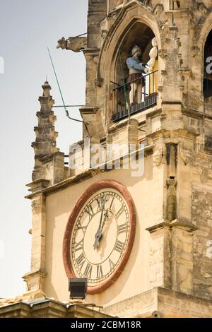 Tour de l'horloge, Avignon, Provence, France Banque D'Images
