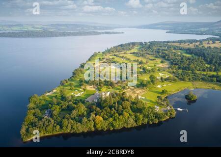 Vue aérienne du parcours de golf du Loch Lomond en Ecosse Banque D'Images
