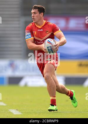 Matt Whitley de Catalans Dragons en action pendant le match de la Super League de Betfred au stade totalement Wicked, St Helens. Banque D'Images