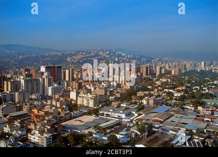 Sommaire des balades et les collines environnantes de Caracas au Venezuela Banque D'Images