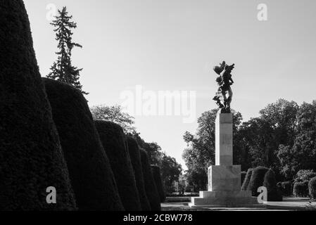 Belgrade / Serbie - 8 août 2020: Monument de gratitude à la France dans le parc Kalemegdan sur la forteresse de Belgrade, construit en 1930, signe de gratitude pour les Serbes Banque D'Images