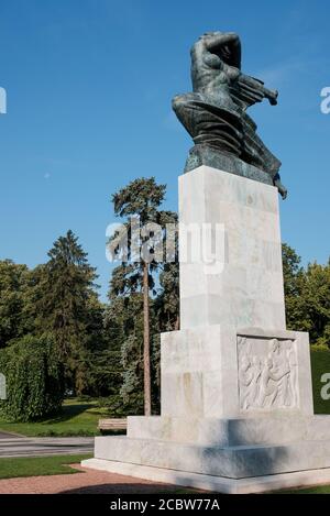 Belgrade / Serbie - 8 août 2020: Monument de gratitude à la France dans le parc Kalemegdan sur la forteresse de Belgrade, construit en 1930, signe de gratitude pour les Serbes Banque D'Images