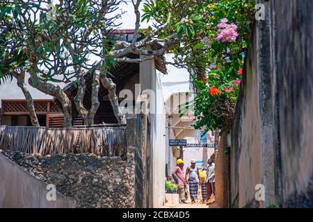 Hôtels et maisons d'hôtes à la plage de Shela dans le sud De l'archipel de l'île de Lamu au Kenya Banque D'Images