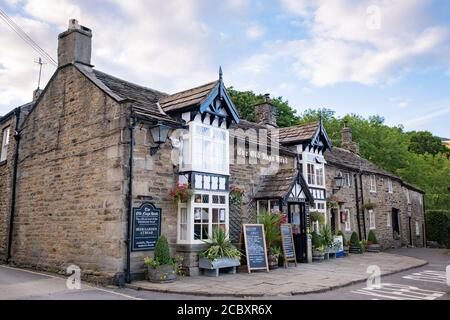 The Old Nags Head public House, Edale, dans le Derbyshire Peak District, Angleterre. Banque D'Images