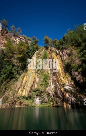 Cascade de Serik Antalya Ucansu en Turquie Banque D'Images