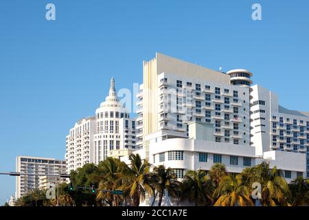 Quartier art déco à Collins Avenue, South Beach, Miami Beach, United Staes Banque D'Images