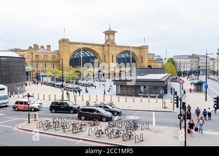 Gare de King's Cross, terminus de la ligne principale de la côte est, Londres, Royaume-Uni Banque D'Images