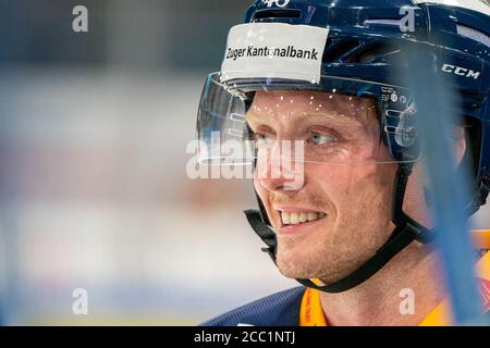 Carl Klingberg # 48 (EV Zug) lors de la préparation de la Ligue nationale et suisse du match de hockey sur glace entre EV Zug et l'Académie EVZ le 16 août 2020 dans la Bossard Arena à Zug. Crédit: SPP Sport presse photo. /Alamy Live News Banque D'Images