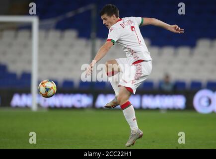 Stanislaw Drahun de Biélorussie pendant le match international amical au Cardiff City Stadium, Cardiff, pays de Galles. Banque D'Images