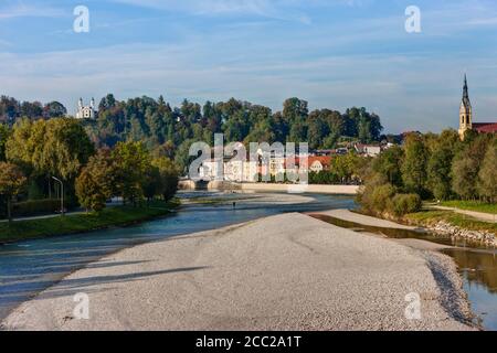 Allemagne, Bavière, vue sur la rivière Isar, dans Bad Tolz Banque D'Images