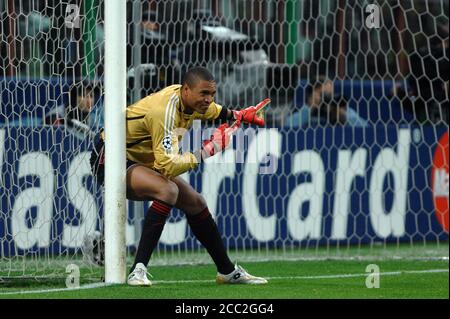 Milan Italie , 02 mai 2007, Stade 'SAN SIRO', UEFA Champions League 2006/2007, AC Milan - FC Manchester United: Dida pendant le match Banque D'Images