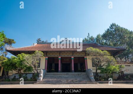 Dalat, Vietnam - Pagode de Linh son (Chua Linh son). Un site historique célèbre à Dalat, Vietnam. Banque D'Images