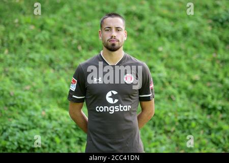 Hambourg, Allemagne. 17 août 2020. Football, 2ème Bundesliga, FC St. Pauli, photo officielle avant le début de la Bundesliga: ERSIN Zehir crédit: Tay Duc Lam/Witters/dpa/Alay Live News Banque D'Images