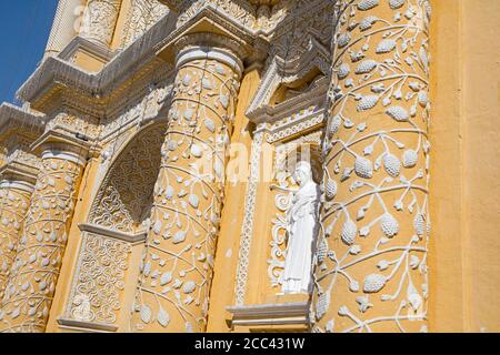 Eglise Iglesia de la Merced / Eglise la Merced dans la ville Antigua Guatemala, département de Sacatepéquez, Guatemala, Amérique centrale Banque D'Images