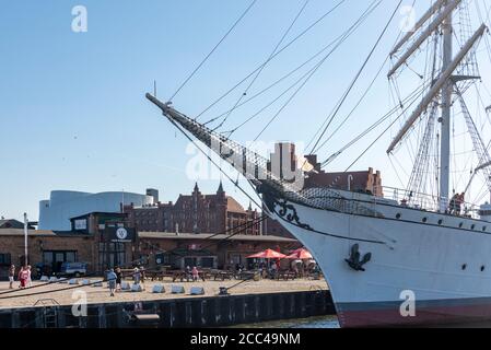 13 août 2020, Mecklembourg-Poméranie occidentale, Stralsund : le navire d'entraînement à voile Gorch Fock I est ancré dans le port. Photo: Stephan Schulz/dpa-Zentralbild/ZB Banque D'Images