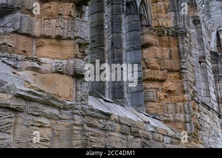 Ruines de l'abbaye de Whitby, monastère chrétien du VIIe siècle. Whitby North Yorkshire. Royaume-Uni Banque D'Images