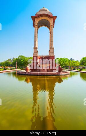 La porte de l'Inde et l'auvent est un monument situé sur la Rajpath à New Delhi, Inde Banque D'Images