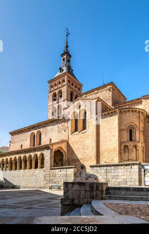 Église de San Martin, Ségovie, Castille et Leon, Espagne Banque D'Images