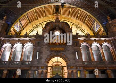 La gare centrale d'Anvers Banque D'Images