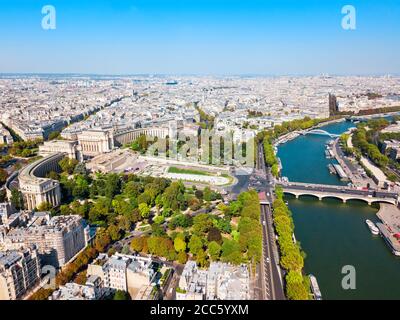 Palais de Chaillot est un bâtiment en haut de la colline de Chaillot dans la zone Trocadéro de Paris, France Banque D'Images