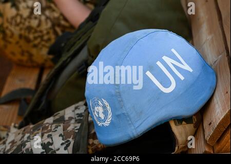 MALI, Gao, Mission de maintien de la paix des Nations Unies, Camp Castor, bundeswehr armée allemande, casque bleu d'un / Blauhelm der UNO Banque D'Images