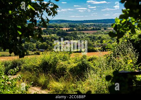 Vue sur les champs de Kent près de Shoreham dans le Kent Banque D'Images