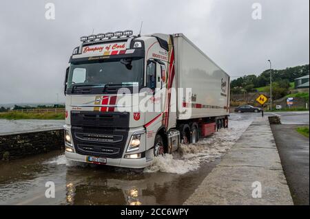 Timoleague, West Cork, Irlande. 19 août 2020. Timoleague a été inondée à marée haute ce soir, devant Storm Ellen et un avertissement de vent rouge met Éireann pour le comté de Cork. Crédit : AG News/Alay Live News Banque D'Images