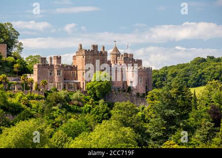 Château de Jacobean Dunster à Dunster, Parc national d'Exmoor, Somerset, Angleterre Banque D'Images