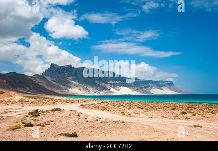 Littoral de l'île de Socotra avec dunes de sable d'Archer, Yémen Banque D'Images