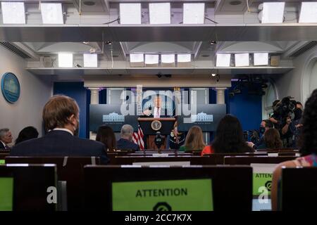 Washington, États-Unis d'Amérique. 19 août 2020. Le président des États-Unis Donald J. Trump tient une conférence de presse dans la salle Brady Press Briefing de la Maison Blanche à Washington, DC, le mercredi 19 août 2020.Credit: Chris Kleponis/Pool via CNP | usage dans le monde crédit: dpa/Alay Live News Banque D'Images