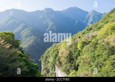 Hualien, Taïwan - Zhuilu Old Road dans le parc national de Taroko, Xiulin, Hualien, Taïwan. Banque D'Images