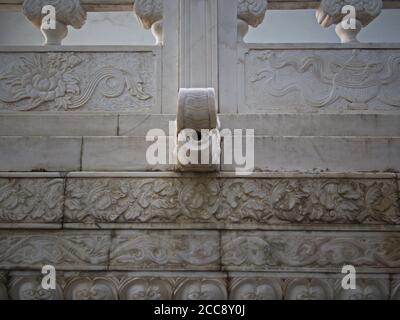 La pipe à eau ancienne de Dragon Head dans la pagode de l'OIE sauvage géante. Il a été construit en 652 pendant la dynastie Tang et avait à l'origine cinq étages. Ville de Xian, Banque D'Images