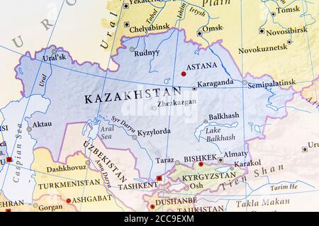 Carte géographique du Kazakhstan avec des villes importantes Banque D'Images