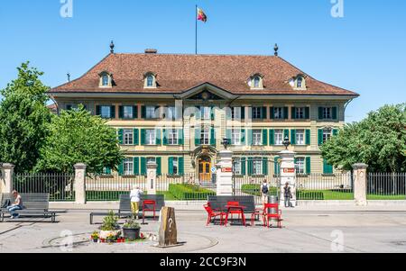 Berne Suisse , 27 juin 2020 : Bâtiment du siège de la police cantonale de Berne ou Kantonspolizei dans la vieille ville de Berne Suisse Banque D'Images