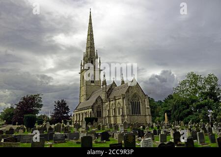 L'église St Marble de Bodelwyddan, dans le nord du pays de Galles, a été construite dans les années 1850. C'est une église paroissiale de style gothique. Banque D'Images