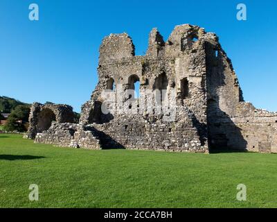 Le château d'Ogmore est un château classé de catégorie I situé près du village d'Ogmore-by-Sea, dans la vallée de Glamourgan, au sud du pays de Galles. Banque D'Images