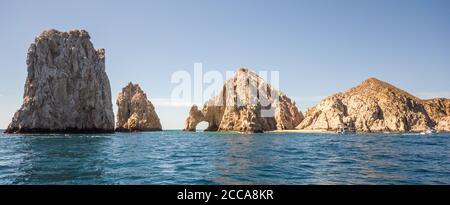 L'arche de Cabo San Lucas, est une formation rocheuse distinctive à l'extrémité sud de Cabo San Lucas, qui est elle-même l'extrémité sud du Mexique' Banque D'Images