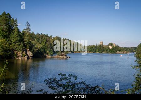 Réservoir Ottenstein, Kamptal-Seenweg 620, randonnée près du réservoir Dobra, Waldviertel, Autriche Banque D'Images