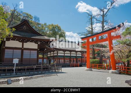 Kyoto, Japon - Shimogamo Shrine à Kyoto, Japon. Il fait partie du site du patrimoine mondial de l'UNESCO - monuments historiques de l'ancien Kyoto. Banque D'Images